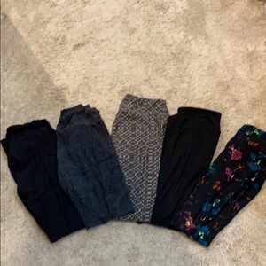 LulaRoe five pairs of leggings!